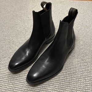 Black leather Dunhill Chelsea boots size 42 (US 9)